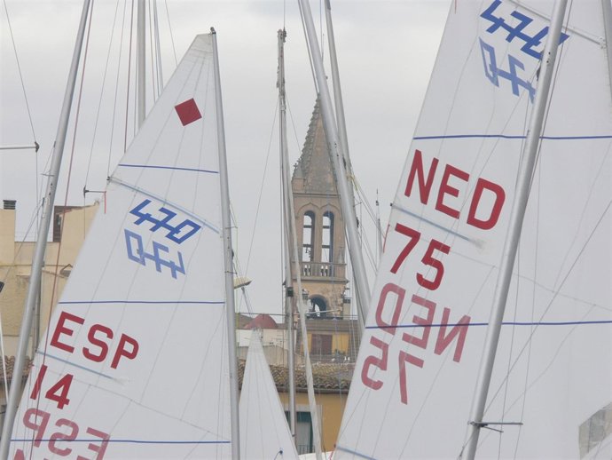 GAES Christmas Race de vela en Palamós