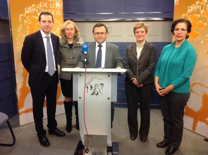 El coordinador de la Interparlamentaria del PSOE-A, Miguel Ángel Heredia