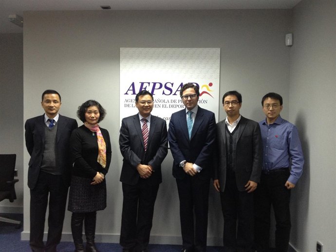 Manuel Quintanar recibe a una delegación de la Administración China