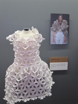 Vestido de origami