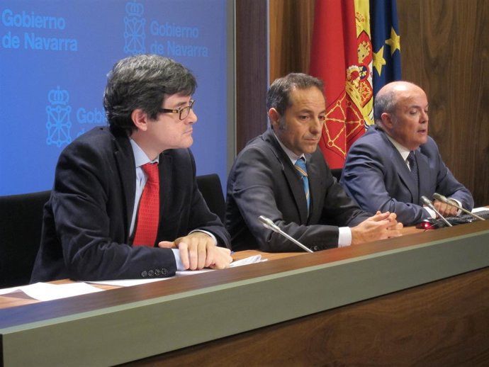 José Iribas, Juan Luis Sánchez de Muniáin y Luis Zarraluqui.