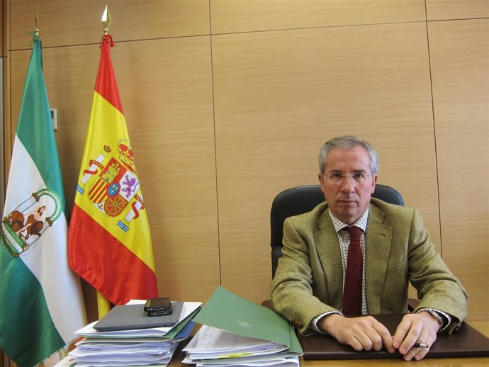 El subdelegado del Gobierno en Cádiz, Javier de Torre