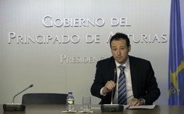 Guillermo Martínez.