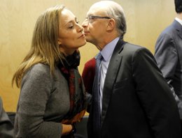 Fotos. A Conselleira De Facenda, Elena Muñoz Fonteriz, Asiste Ao Pleno Do Consej