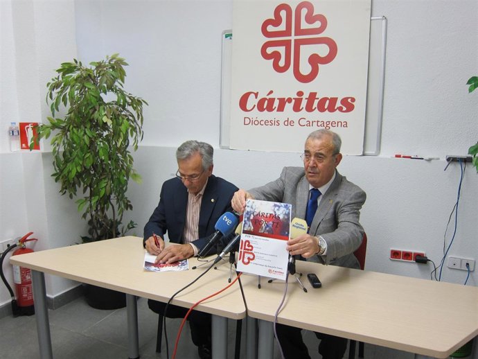 Presentación de la campaña navideña de Cáritas