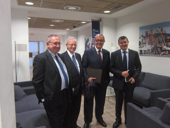 : J.L.Bonet, M.Valls, F.Puig Y A.Cordón