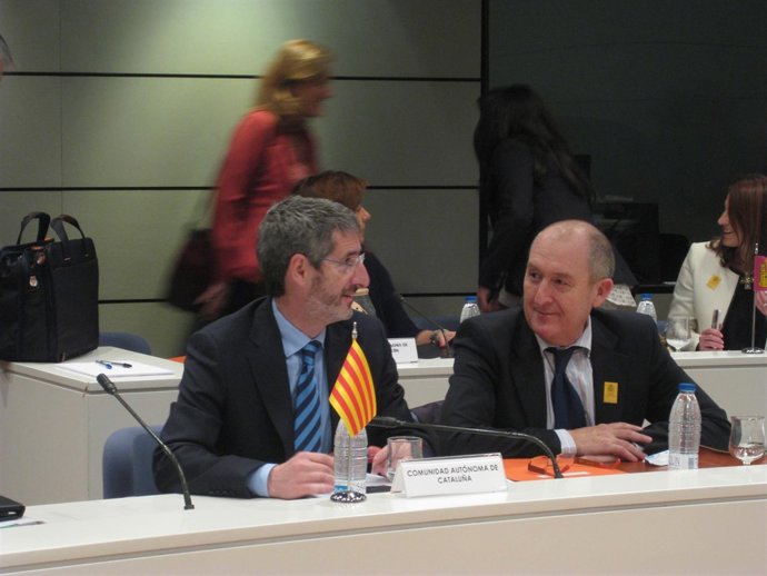 El secr de Empleo de la Generalitat Ramon Bonastre y Joan Aregio (SOC)