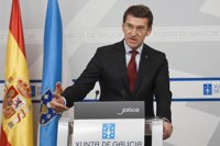 Feijóo ve "patética" la situación de Ourense y pide al PP apoyar las cuestiones "interesantes" para la ciudad