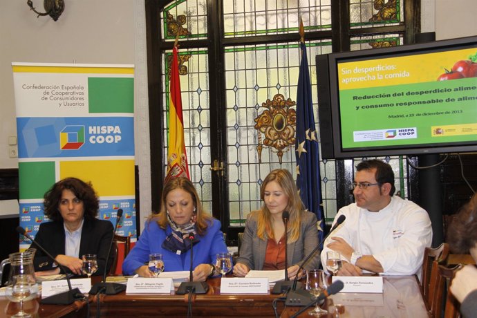 Presentación del libro 'Recetas con aprovechamiento y Consejos'