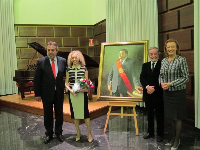 Homenaje a José Atarés en el Ayuntamiento de Zaragoza