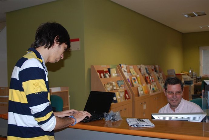 Biblioteca, Préstamo, Bibliotecario