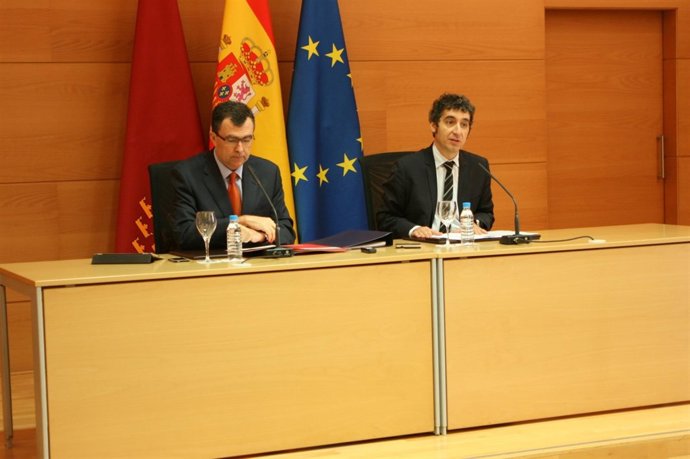 Ballesta y Cruz en la rueda de prensa posterior al Consejo de Gobierno