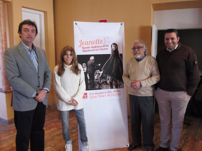 Presentación Del Concierto De Jeanette Y La Banda De La Diputación De Cáceres