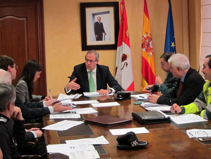 Presentación del operativo de navidad 2013 2014