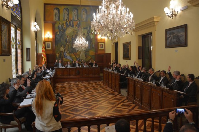 Pleno de la Diputación de Lleida