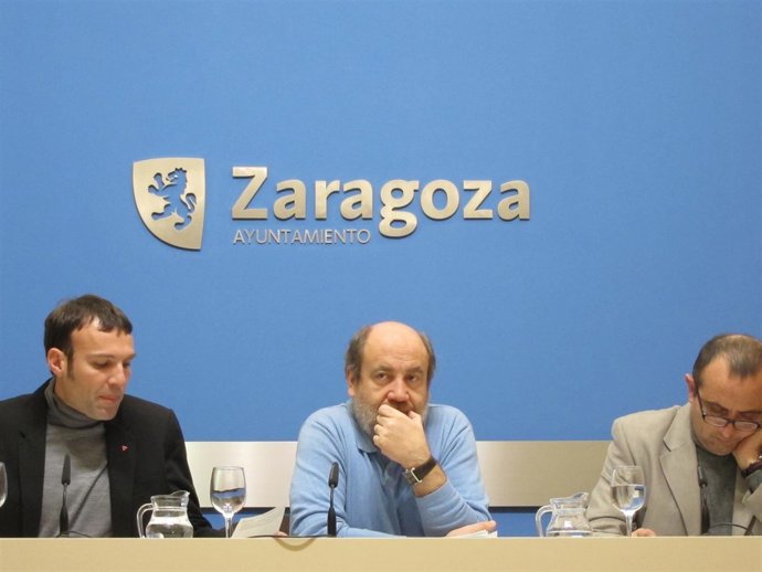 Los tres concejales del grupo municipal de IU