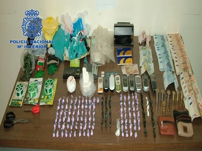 Efectos intervenidos por la Policía Nacional