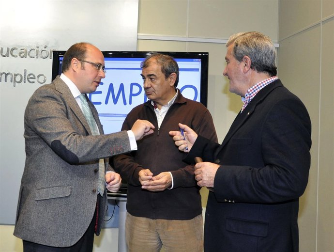 Encuentro de Fecoam y Ucomur con el consejero Sánchez