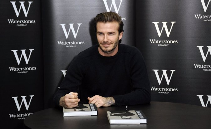 David Beckham presenta su autobiografía