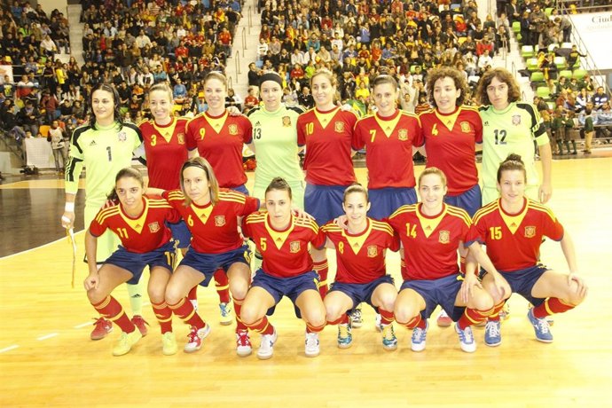 España se topa con Brasil en la lucha por el IV Torneo Mundial