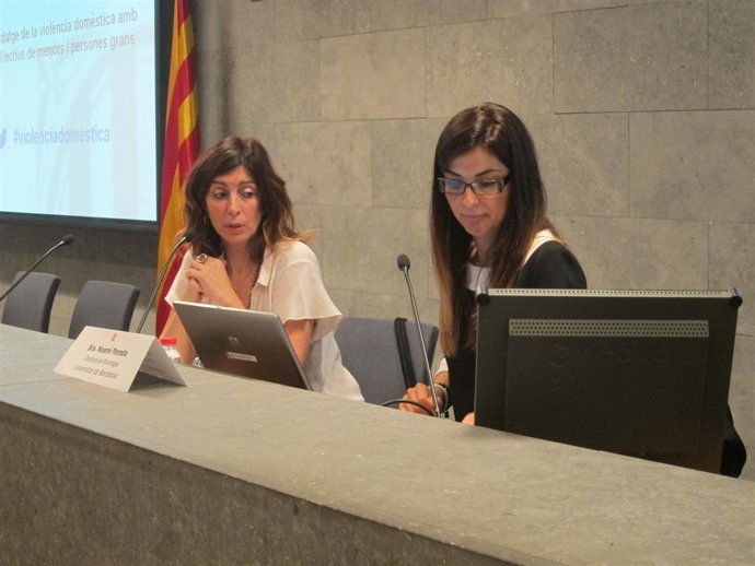 Subdtora.Admón.Seguridad Àngels Vila, psicóloga Noemí Pereda