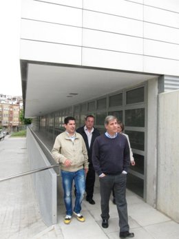 Fernández junto a Barreña, López  y Martín en el equipamiento de Via Favència