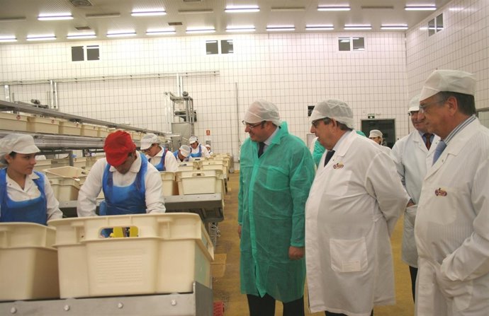 Convenio con ElPozo para favorecer la inserción laboral de jóvenes desempleados