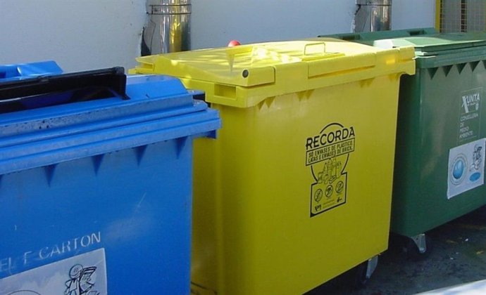 Contenedores De Reciclaje De Sogama