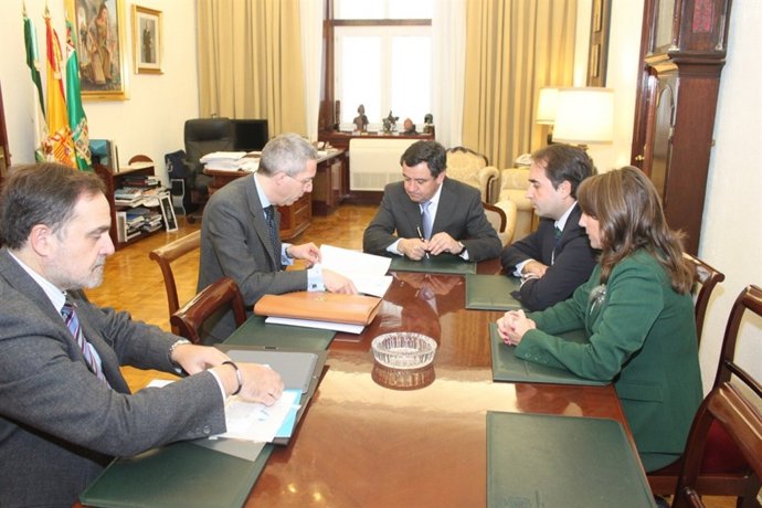 Loaiza, Saldaña y Olivero ante notario