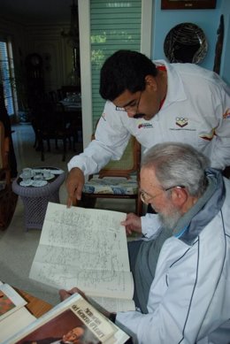 Maduro y Fidel Castro, en La Habana, el 22 de diciembre