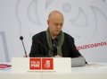 Elorza no está "muy cómodo" con el apoyo del PSOE a Rajoy contra la consulta