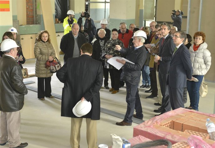 Visita a las obras del Centro Cívico de Numancia
