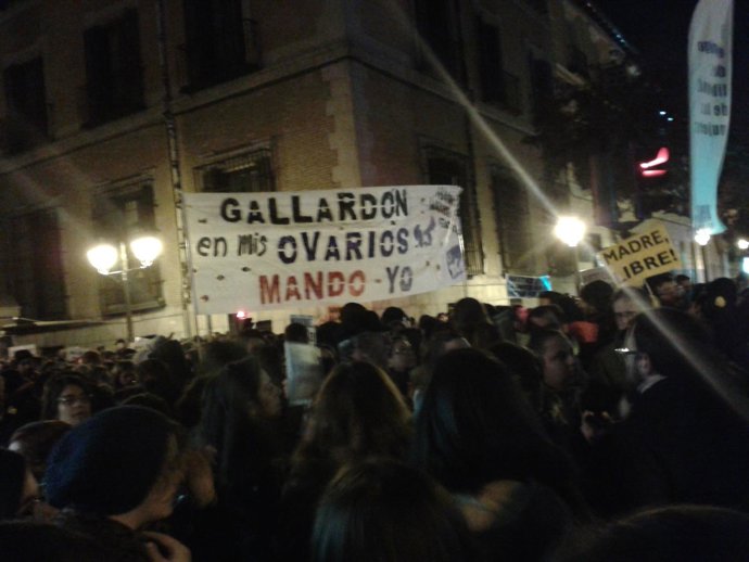 Concentración contra la Ley del Aborto ante el Ministerio de Justicia 