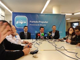 José Ciscar, entre José Juan Zaplana y César Sánchez