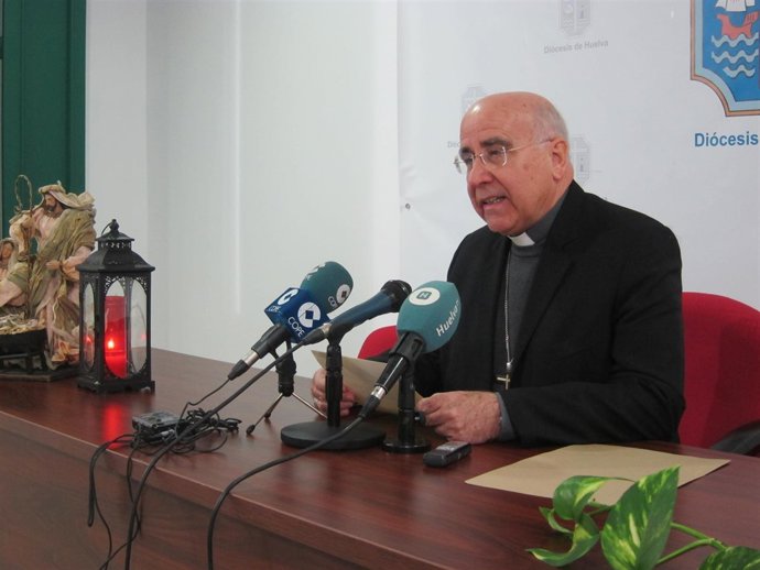 El obispo de Huelva, José Vilaplana. 