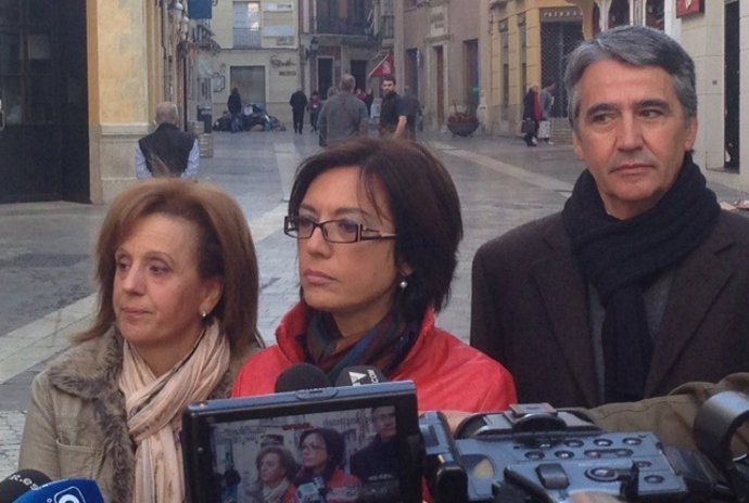 Los concejales del PSOE Begoña Medina, María Gámez y Manuel Hurtado