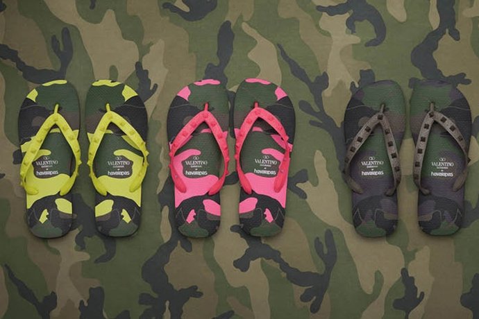 Valentino diseña sandalias
