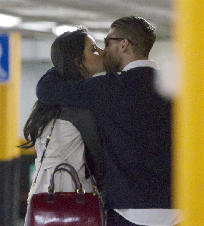 Beso de pasion pilar rubio sergio ramos amor revision ginecologica