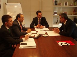 Oto, Pérez, el consejero Alli y Calleja.   