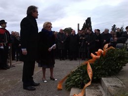 El presidente de la Generalitat A.Mas junto a la nieta de Macià