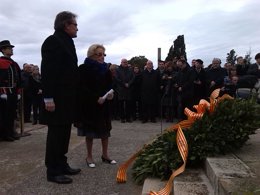 El presidente de la Generalitat A.Mas junto a la nieta de Macià