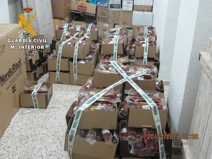 Mercancía robada a una cadena de supermercados.