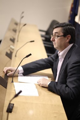 El diputado Centella en el Congreso de los Diputados