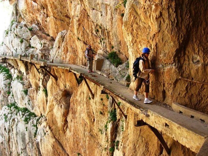 Caminito del Rey Málaga pasarela peligro rehabiiltación
