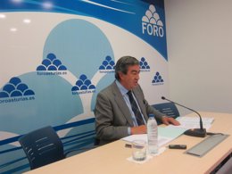 Cascos, en rueda de prensa. 