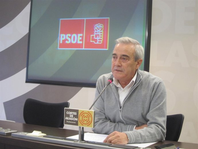 El portavoz del grupo socialista en las Cortes de Aragón, Javier Sada.