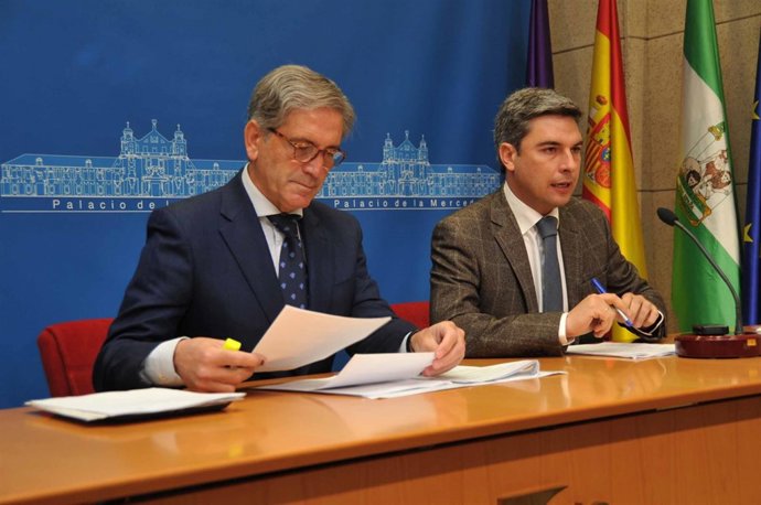 Pineda y Lorite en la rueda de prensa