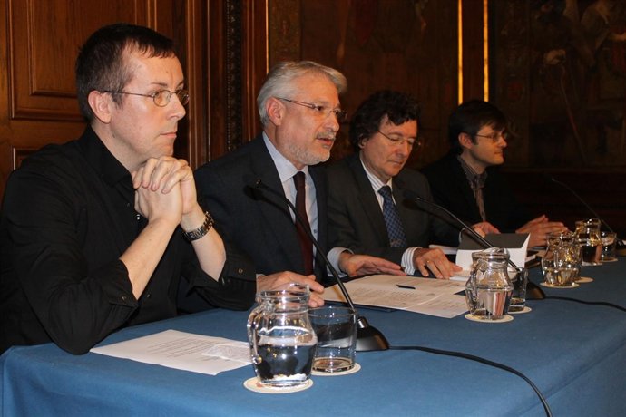 Presentación del libro "Century City" de Carlos Mateos