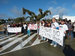 Participantes en la marcha de Stop Uranio.