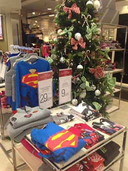 Recursos de compras de Navidad - ropa - zapatillas - tienda